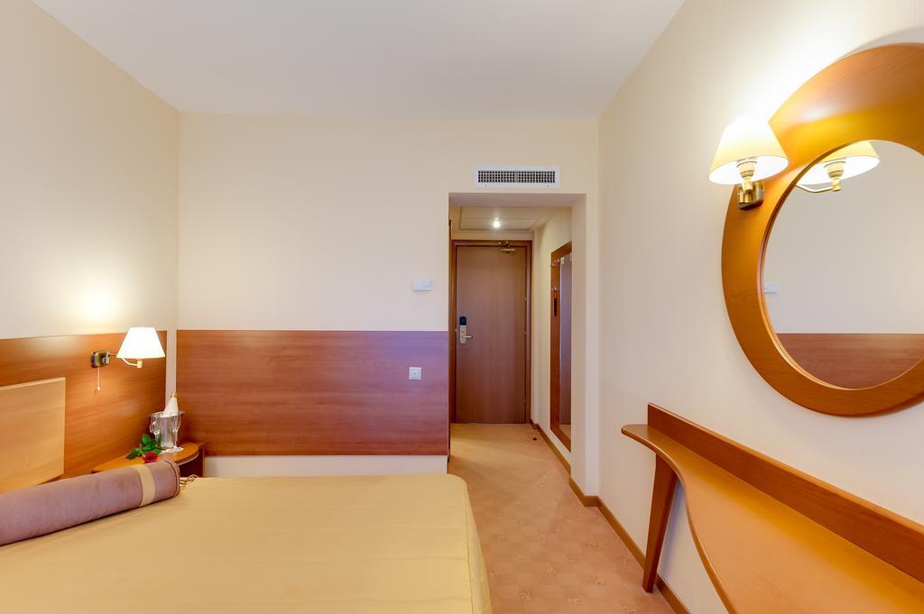 Hotel Palas Mamaia Szoba fotó