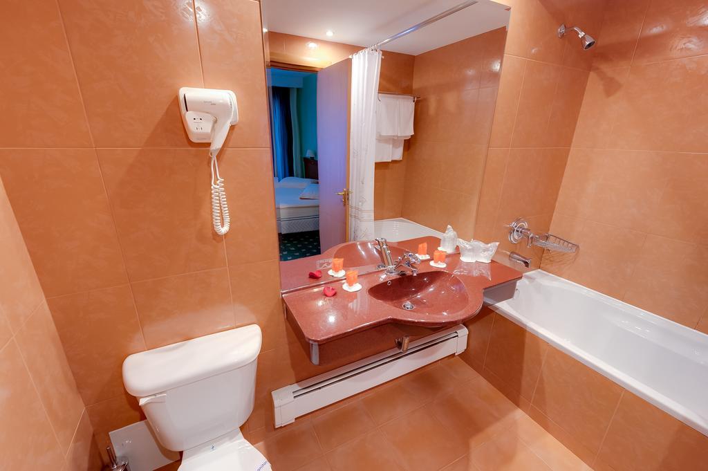 Hotel Palas Mamaia Szoba fotó